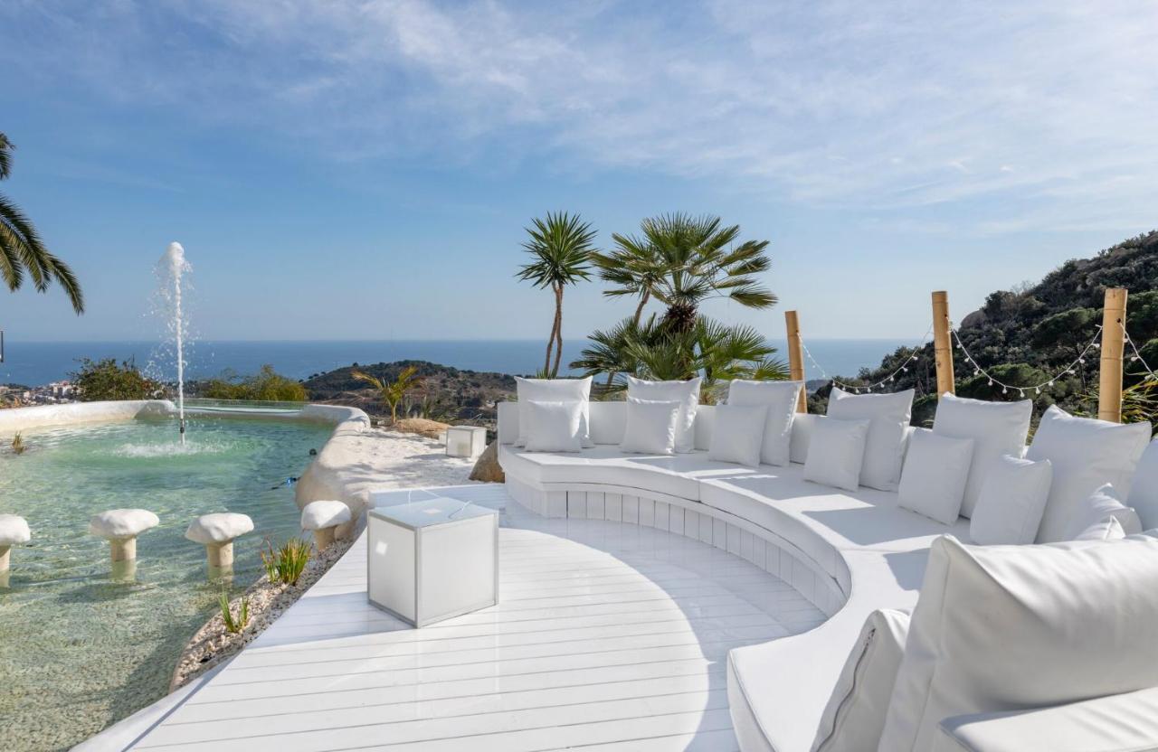 Ibiza Style Barcelona Luxury Villa Бадалона Екстериор снимка